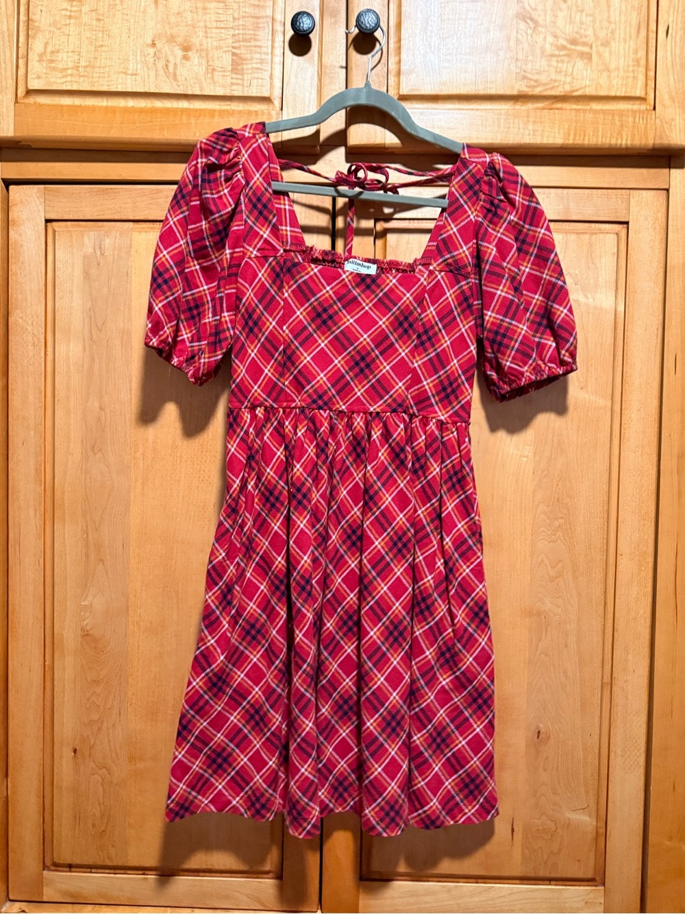 Red Plaid Puff-Sleeve Women’s Dress